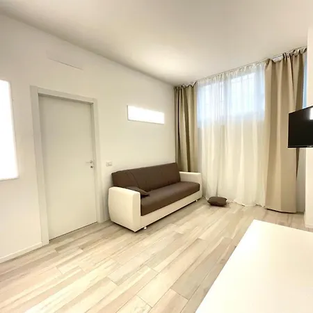 New In Central * Milano